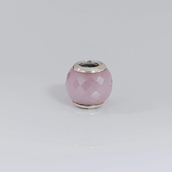 Pandora Pink Petite Facets Charm Murano Glass Charm Bead with box - Picture 1 of 5